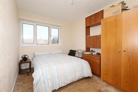 65 Harpley Square, London, E1 4ES