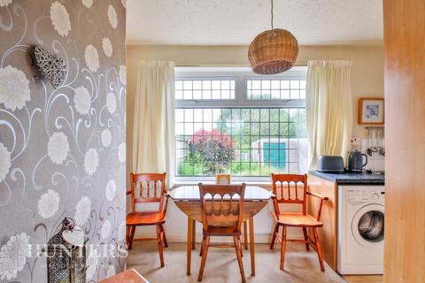 37 Acresfield Road, Middleton, Manchester, M24 2WT