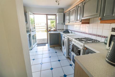 137 Chapel Fields, Harlow, CM17 9EP