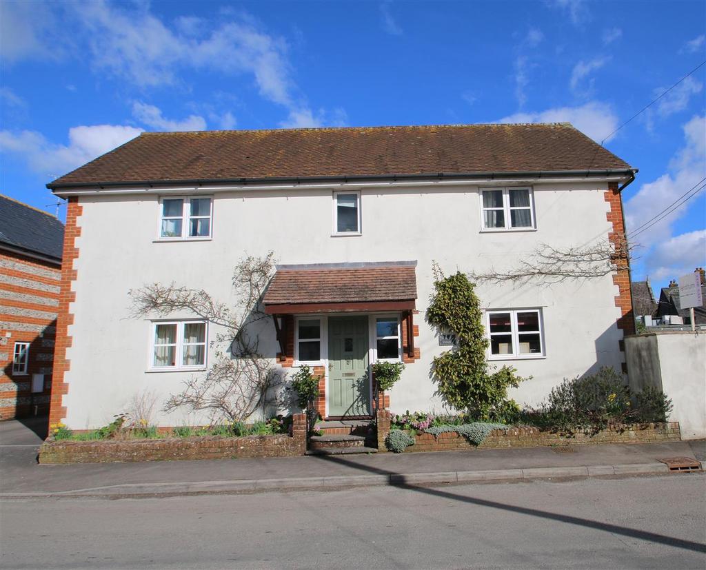 North Street, Broad Chalke, Salisbury 3 bed detached house for sale £525,000