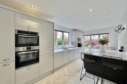 12 Bond Road, Barnsley, S75 2TW