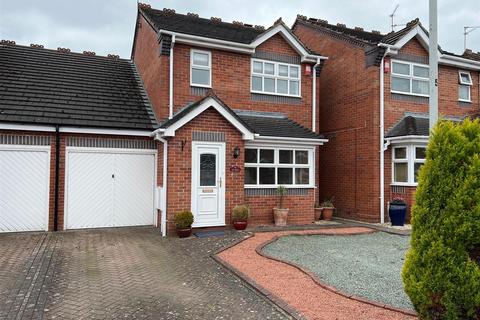 57 Belfry Drive, Wollaston, Stourbridge, DY8 3SE