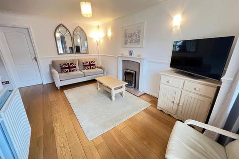 57 Belfry Drive, Wollaston, Stourbridge, DY8 3SE