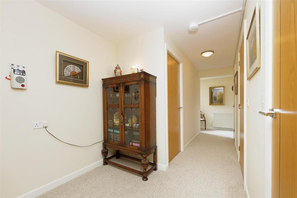 Entrance Hall 1 LC.jpg