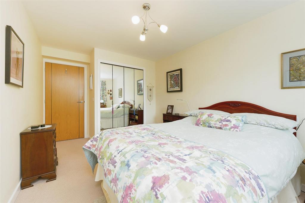 Bedroom One 1 LC(b).jpg