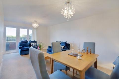 2 bedroom apartment for sale - Orchid Court, 35-37 South Promenade, Lytham St. Annes