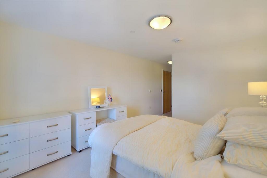 8553907-interior16 (Medium).JPG