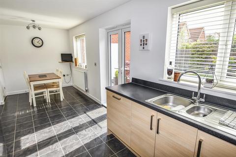 2 Abrahams Way, Basildon, SS14 3QH