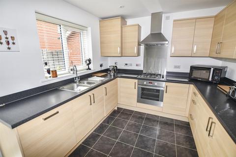 2 Abrahams Way, Basildon, SS14 3QH