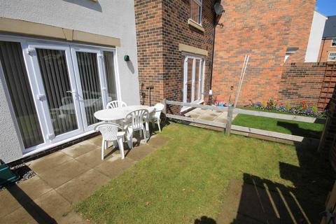 14 Barrington Close, Framwellgate Moor, Durham, DH1 5BX