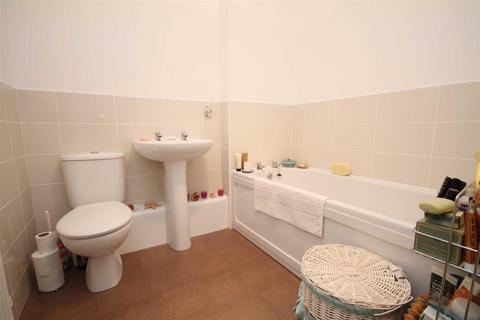 14 Barrington Close, Framwellgate Moor, Durham, DH1 5BX