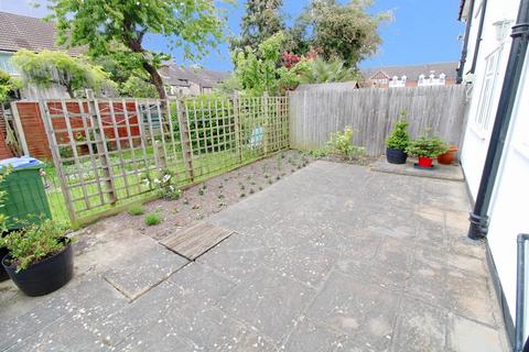 9 Mera Drive, Bexleyheath, DA7 4JN