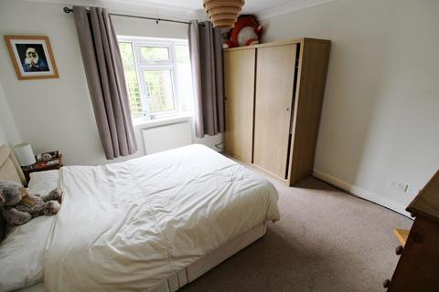 9 Mera Drive, Bexleyheath, DA7 4JN