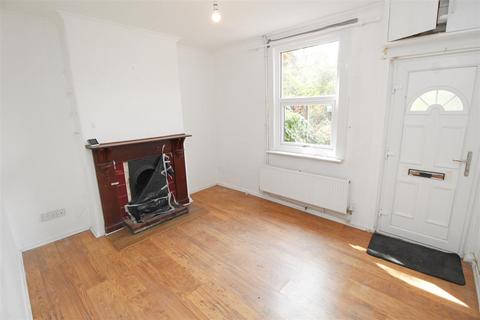 2 bedroom terraced house for sale - Priory Street, Newport Pagnell
