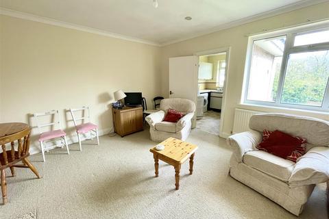 3 bedroom apartment for sale - Byng Morris Close, Sketty, Swansea