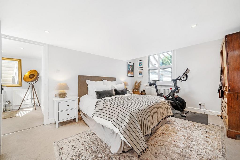 Principal Bedroom.jpg