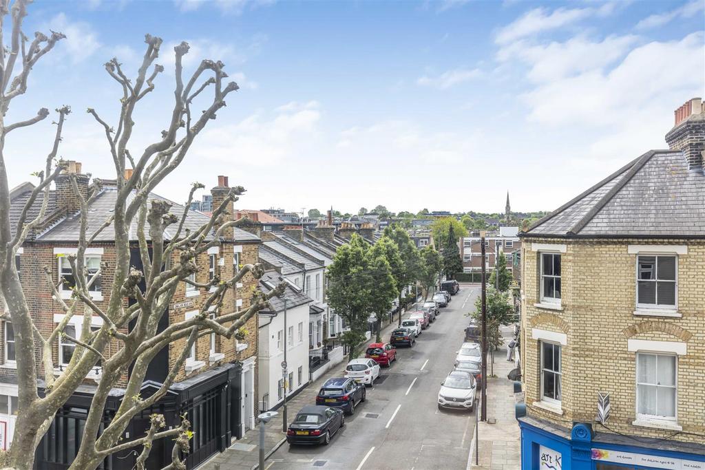 Felsham Road, Putney, SW15 2 bed flat for sale £350,000