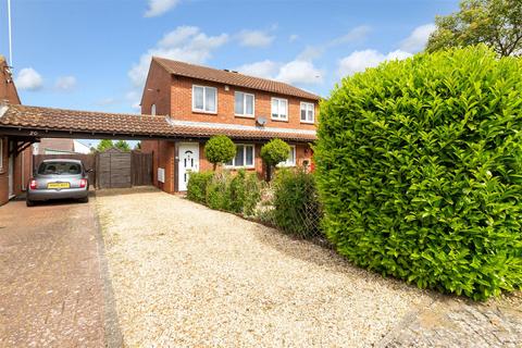 21 Challacombe, Furzton, Milton Keynes, MK4 1DP