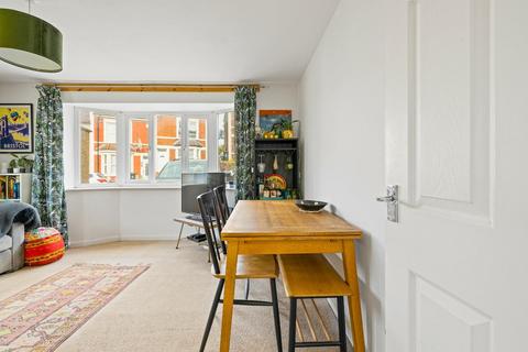 2a Arlington Road, Bristol, BS4 4AF
