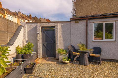 2a Arlington Road, Bristol, BS4 4AF