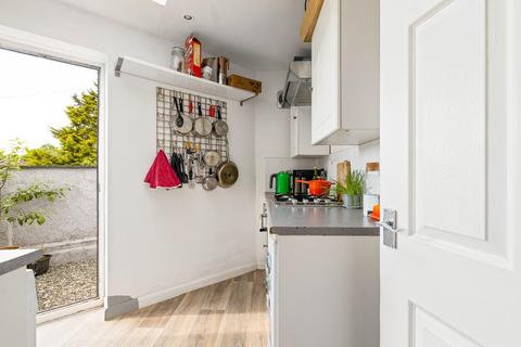 2a Arlington Road, Bristol, BS4 4AF