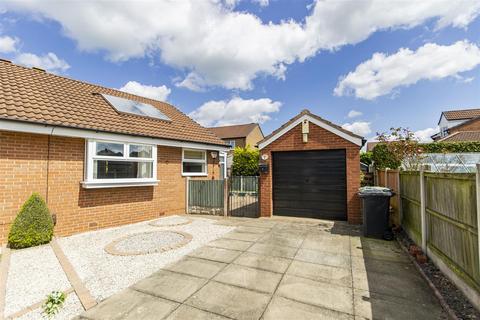 2 bedroom semi-detached bungalow for sale, Northmoor Close, Brimington, Chesterfield