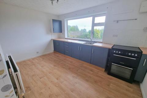2 bedroom house for sale - Queens Mead, Lund, Driffield