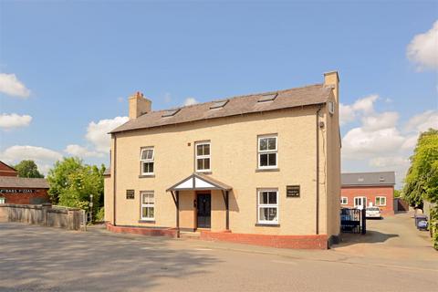 21 bedroom detached house for sale, Minsterley, Shrewsbury