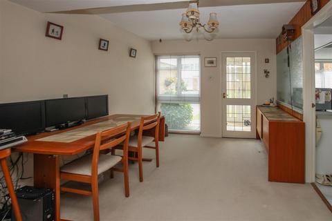 12 Hamilton Crescent, Warley, Brentwood, CM14 5ES