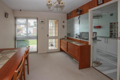 12 Hamilton Crescent, Warley, Brentwood, CM14 5ES