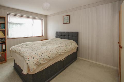 12 Hamilton Crescent, Warley, Brentwood, CM14 5ES