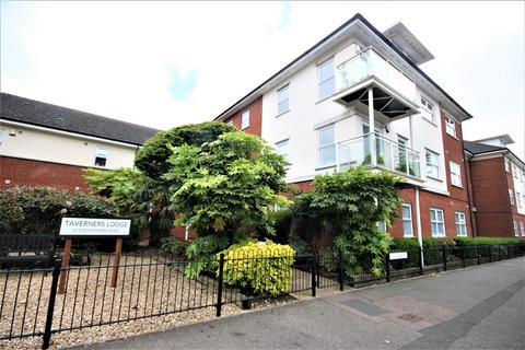 2 bedroom flat for sale, Taverners Lodge, Cockfosters Road, Cockfosters, EN4