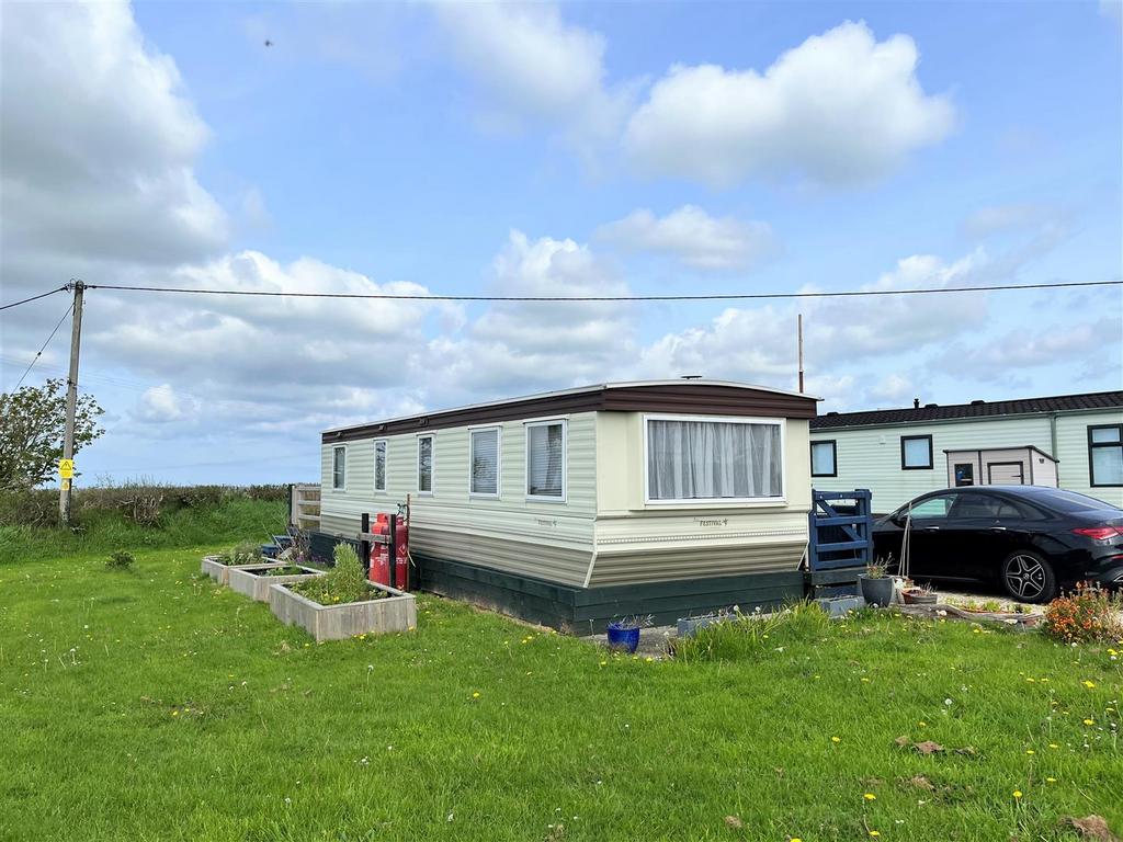 Park Hall Caravan Site, Pen Y Cwm... 1 bed mobile home £19,999