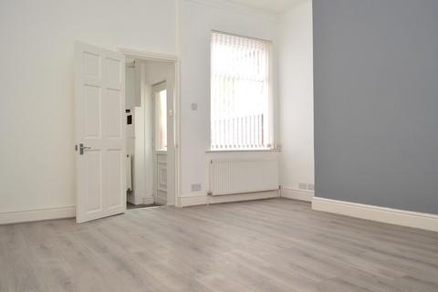 1 School Road, Oldham, OL8 4SL