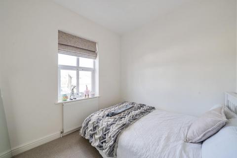 33 Allanfield Terrace, Wetherby, LS22 7QG
