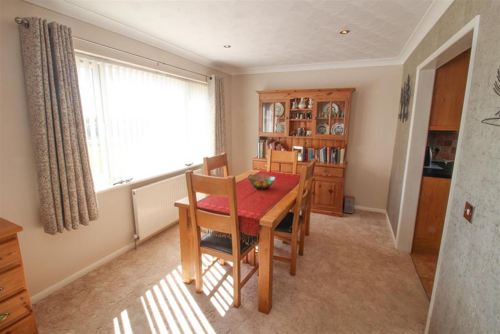 Lounge - Dining Room