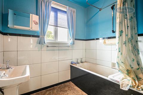 10 Linden Crescent, Stocksbridge, Sheffield, S36 1DF