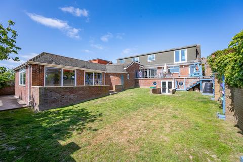 6 bedroom detached house for sale, Seaview Road, Newhaven