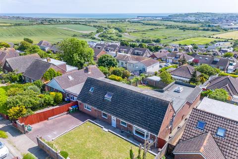 6 bedroom detached house for sale, Seaview Road, Newhaven