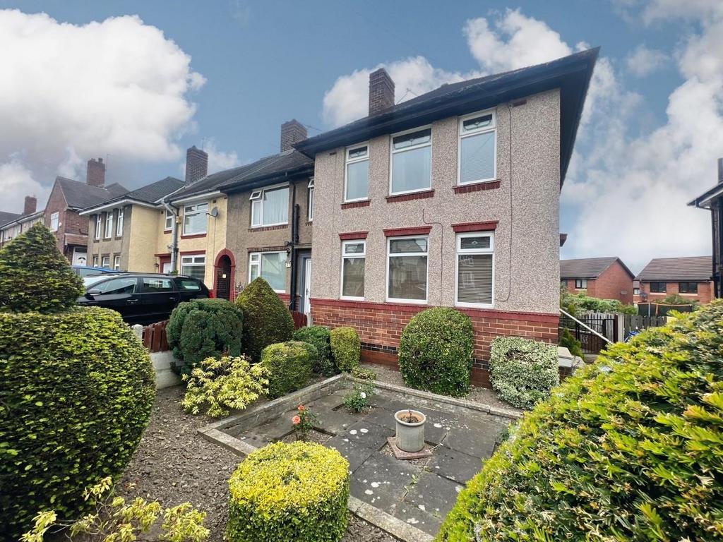 Lindsay Avenue, Sheffield 3 bed semidetached house for sale £115,000