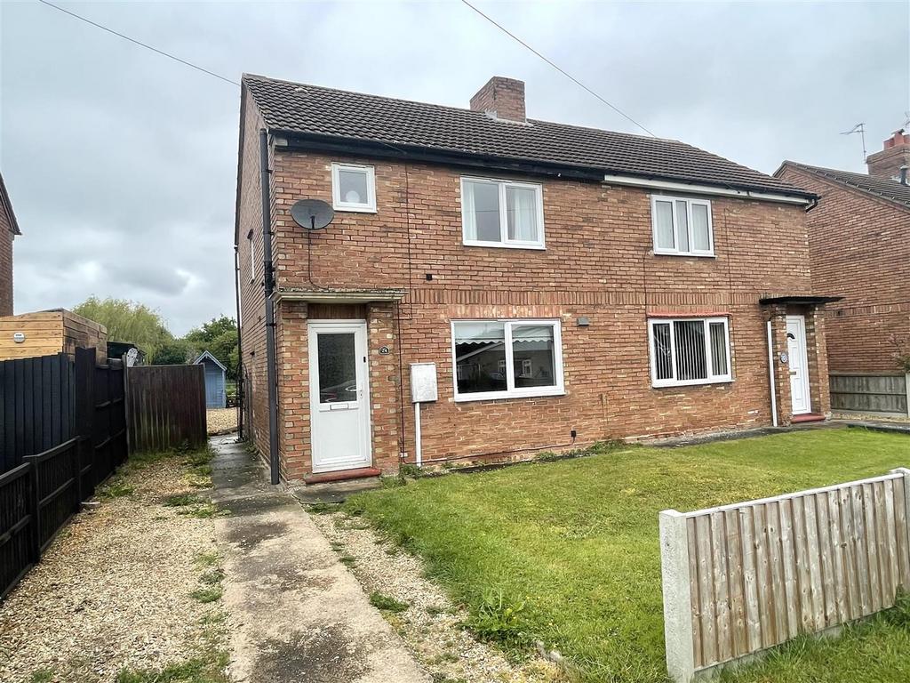 Churchfleet Lane, Gosberton, Spalding 3 bed semidetached house £175,000