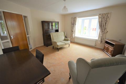 2 bedroom flat for sale - Clayton Court, Bishop Auckland
