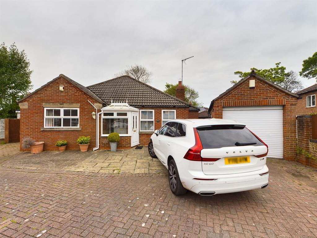 St. Wilfred Road, Bridlington 4 bed detached bungalow for sale £289,950