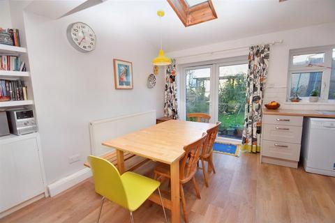 3 bedroom semi-detached house for sale - Penryn