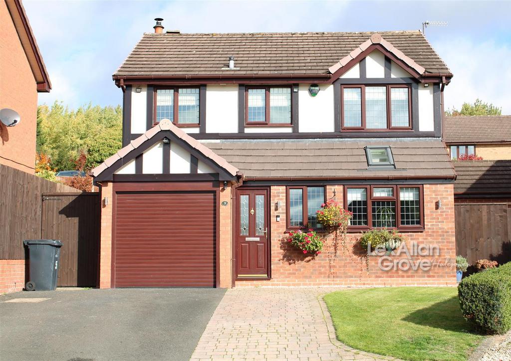Morlich Rise, Brierley Hill 3 bed detached house for sale £390,000