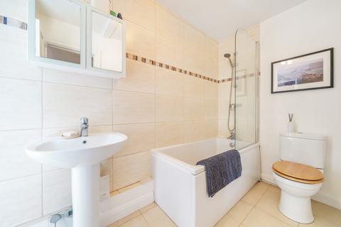 114 Brighton Road, Godalming, GU7 1PL
