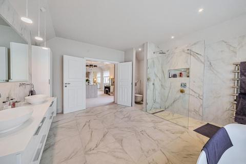 5 Scotts Avenue, Bromley, BR2 0LG