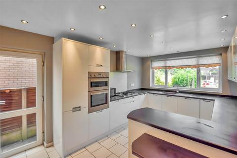 18 Balmoral Road, Widnes, WA8 9HH