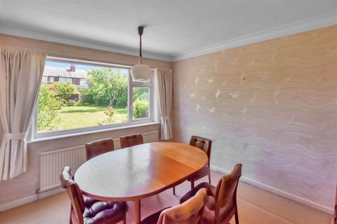 18 Balmoral Road, Widnes, WA8 9HH