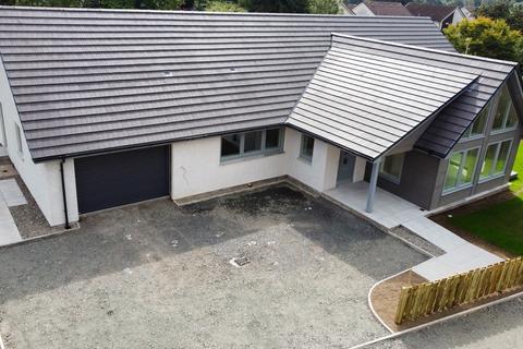 Acerwood Horseshoe Drive, Crieff, PH7 4LT
